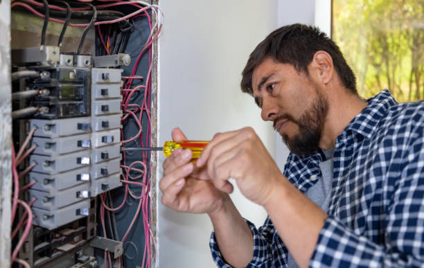  Skyline, AL Electrician Pros